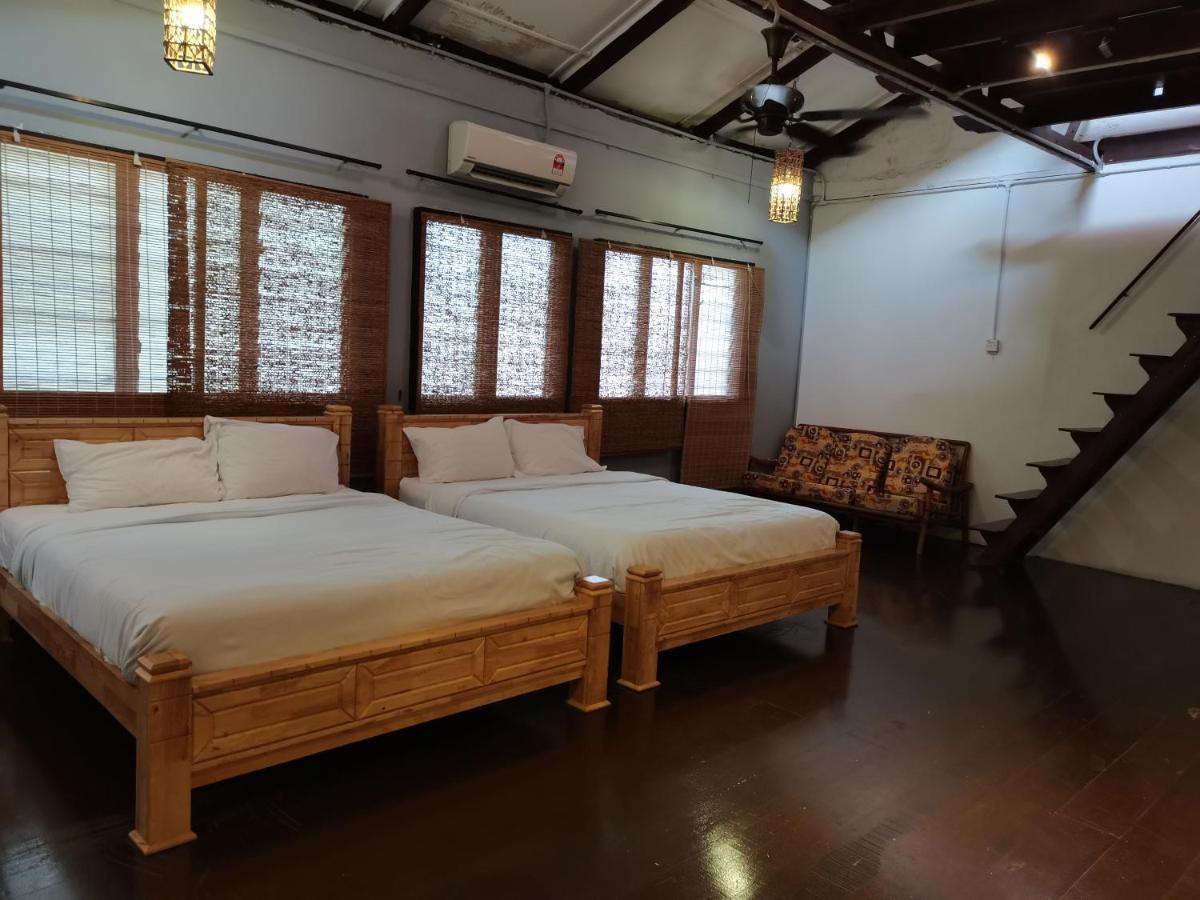 Appartement Mori Jonker à Malacca Extérieur photo