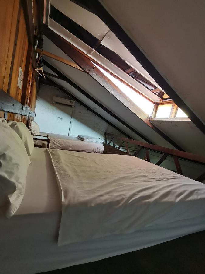 Appartement Mori Jonker à Malacca Extérieur photo